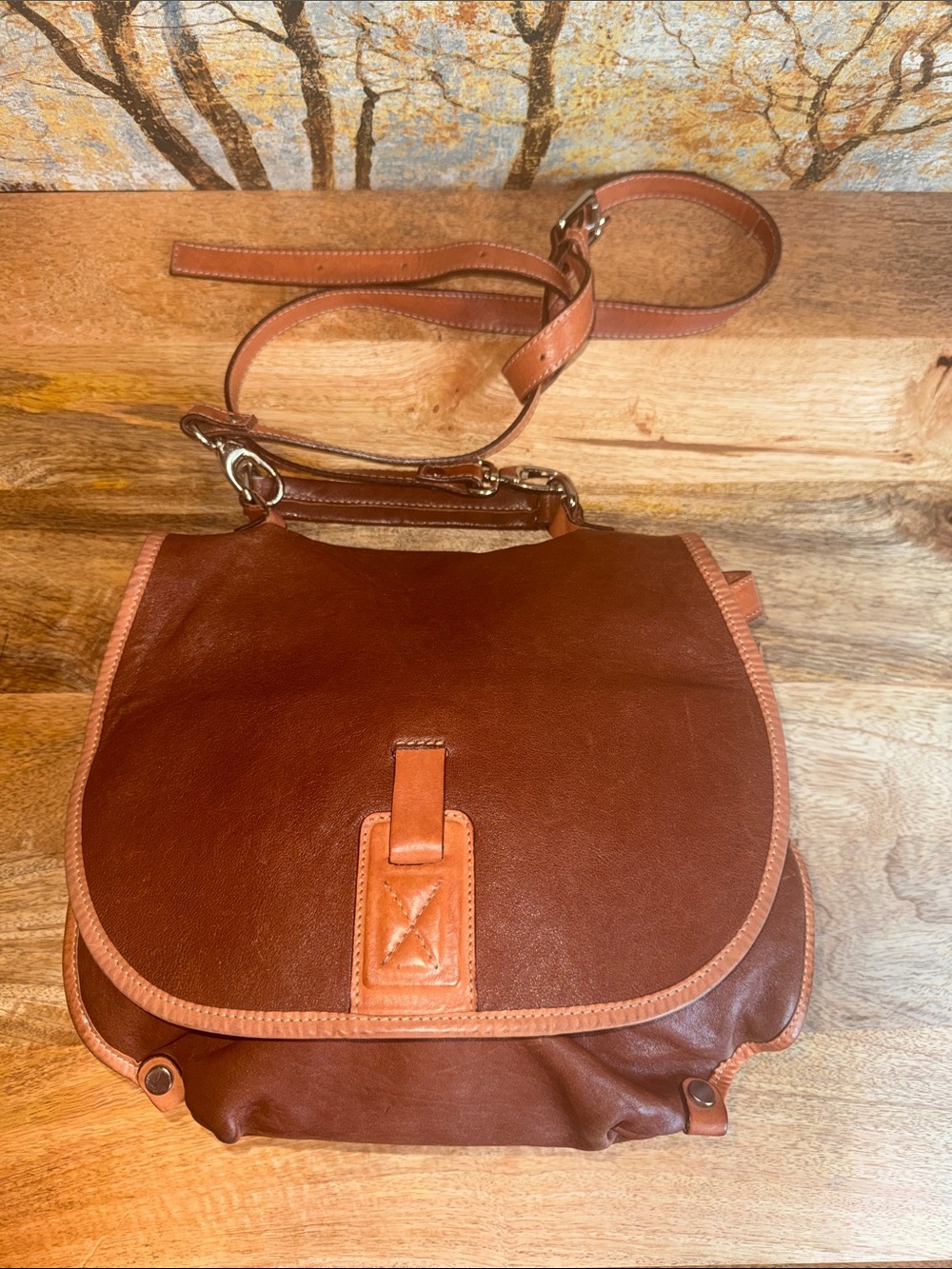 Sundance soft Brown/Tan Leather Saddle/Crossbody Bag adjustable strap